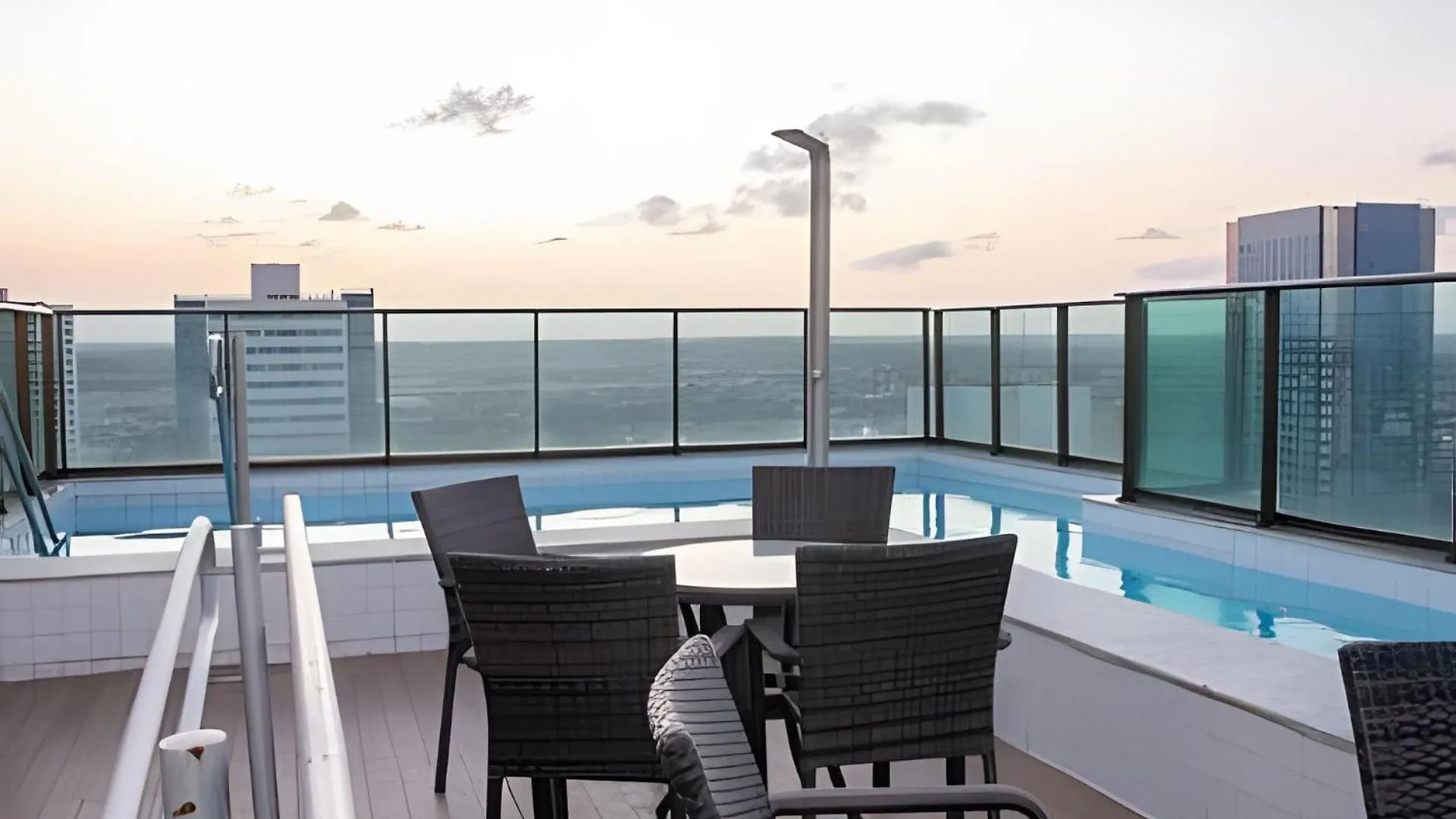 Hosts Br - Estudio Em Boa Viagem Apartment Recife